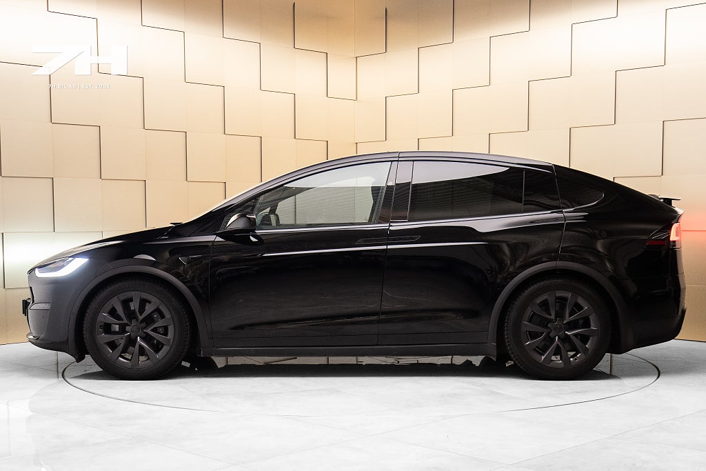 Tesla Model X Plaid / Uppdaterad Autopilot / 6-sits / Drag