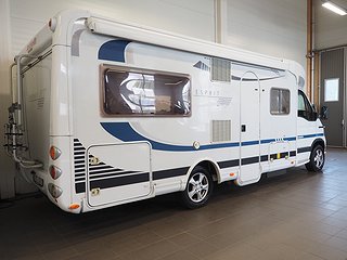 Husbil-halvintegrerad Dethleffs Esprit RT 3 av 15