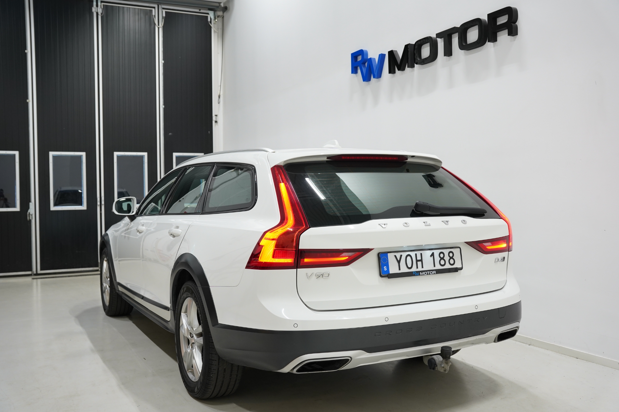 Volvo V90 Cross Country 2019, kuva 4/52