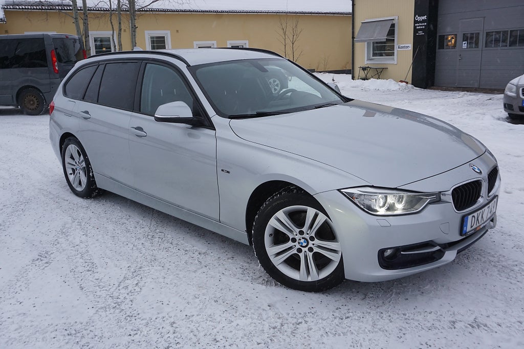 BMW 320 d xDrive Touring Aut Sport line Drag M-värmare
