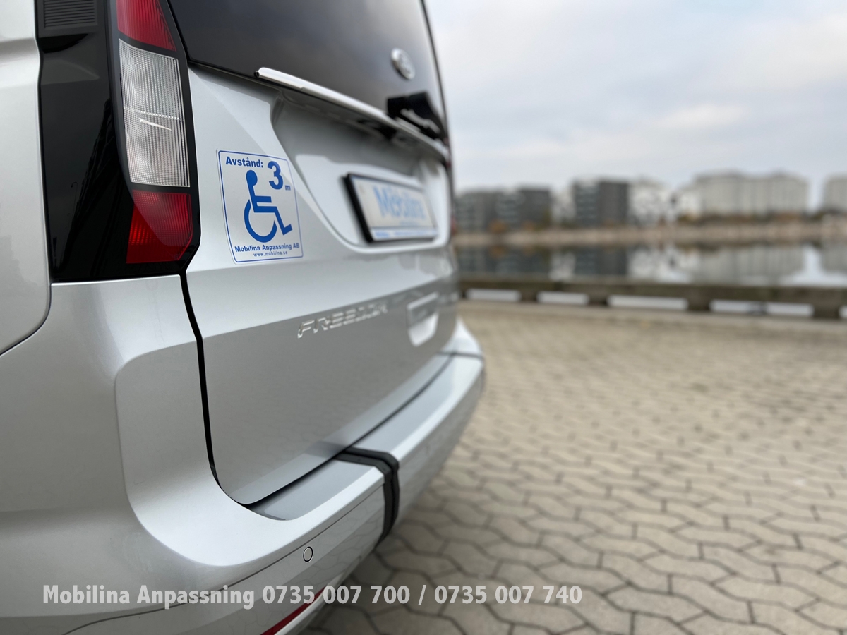 Ford Tourneo Connect 2025, photo 7/63