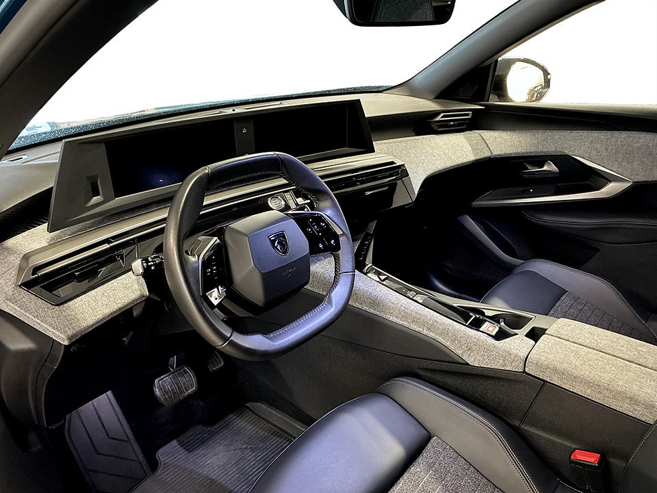 Bild på Peugeot 3008 Allure Hybrid 145hk Aut B-KAMERA CARPLAY