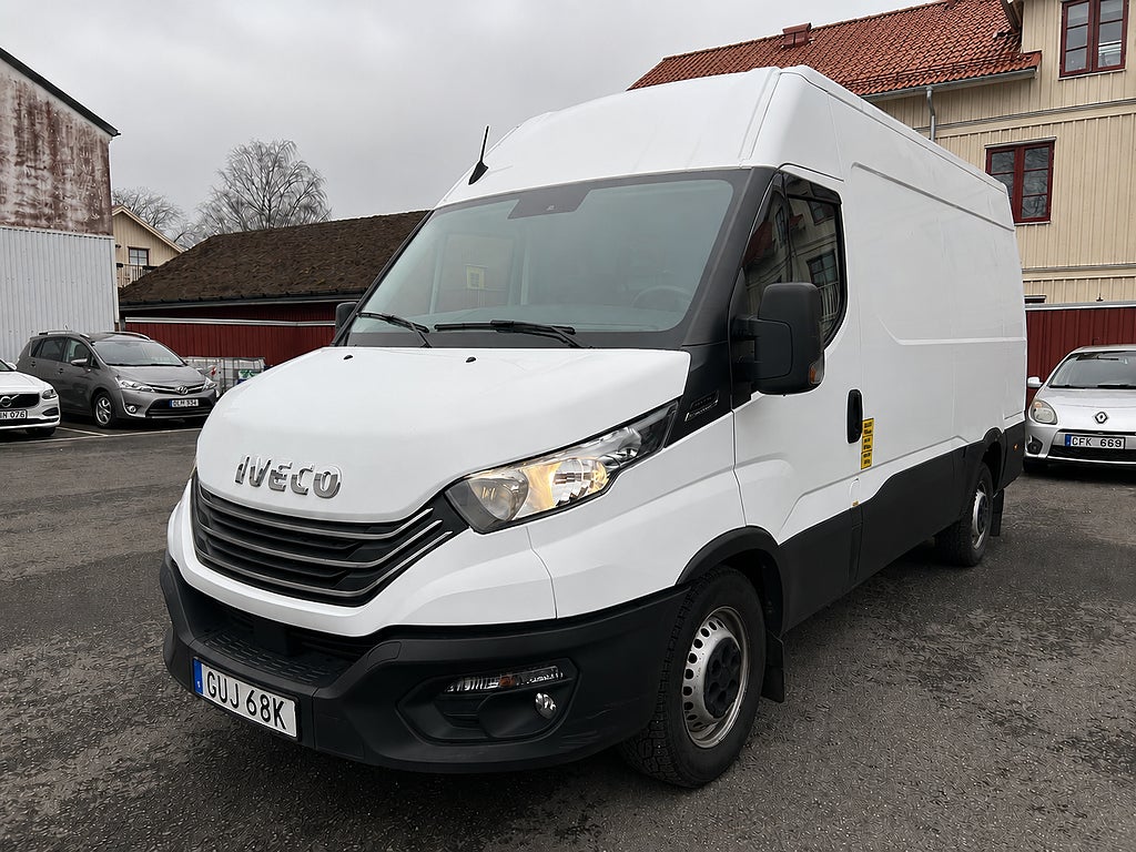 Iveco Daily 35-140 Skåpbil 2.3 JTD Hi-Matic S/V Euro 6 MOMS/VAT