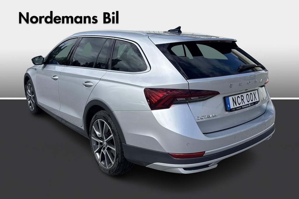 Skoda Octavia 2023, bild 3/10