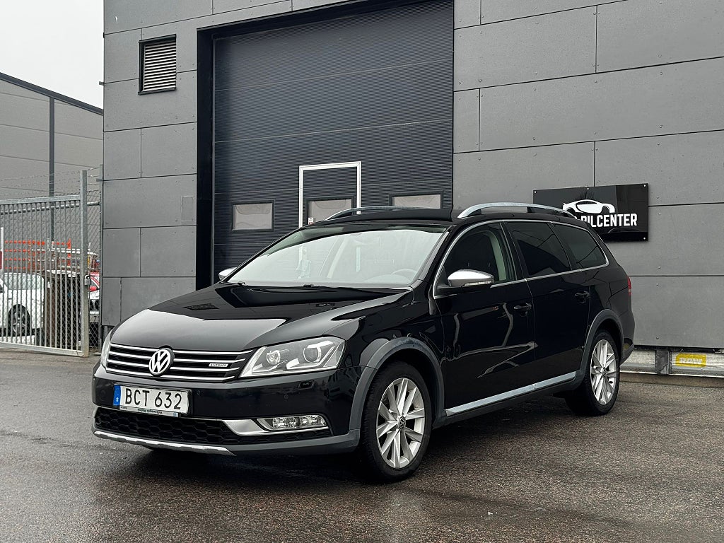 Volkswagen Passat Alltrack 2.0 TDI DPF BMT 4Motion  ny kamrem sats + vattenpump