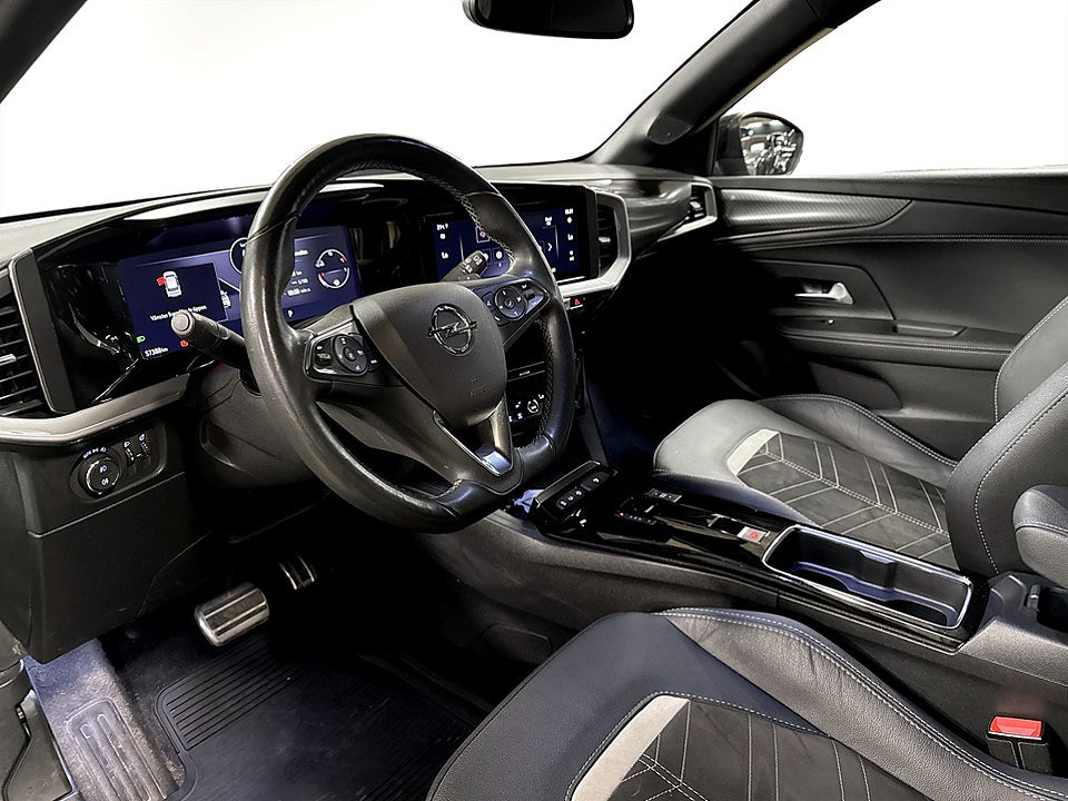 Bild på Opel Mokka Ultimate 1.2 Turbo 130hk Aut B-KAMERA CARPLAY