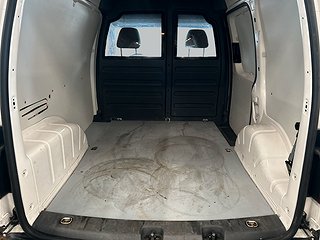 Volkswagen Caddy Skåpbil 1.6 TDI Lågmilad/Dragkrok/MOMS