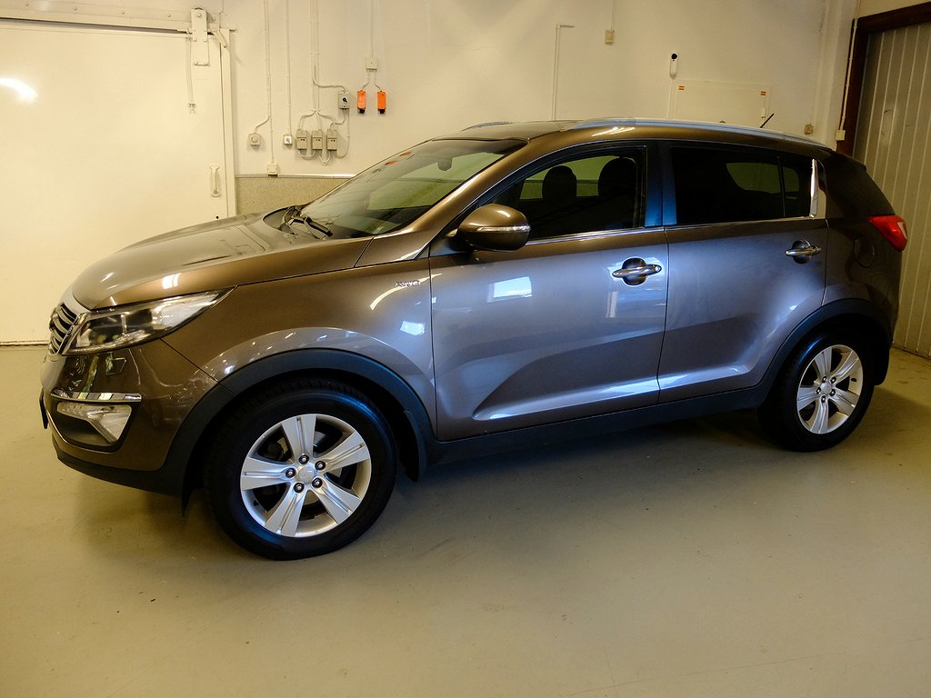 Kia Sportage 2.0 CRDi AWD EX Drag Bra skick 3-Ägare 