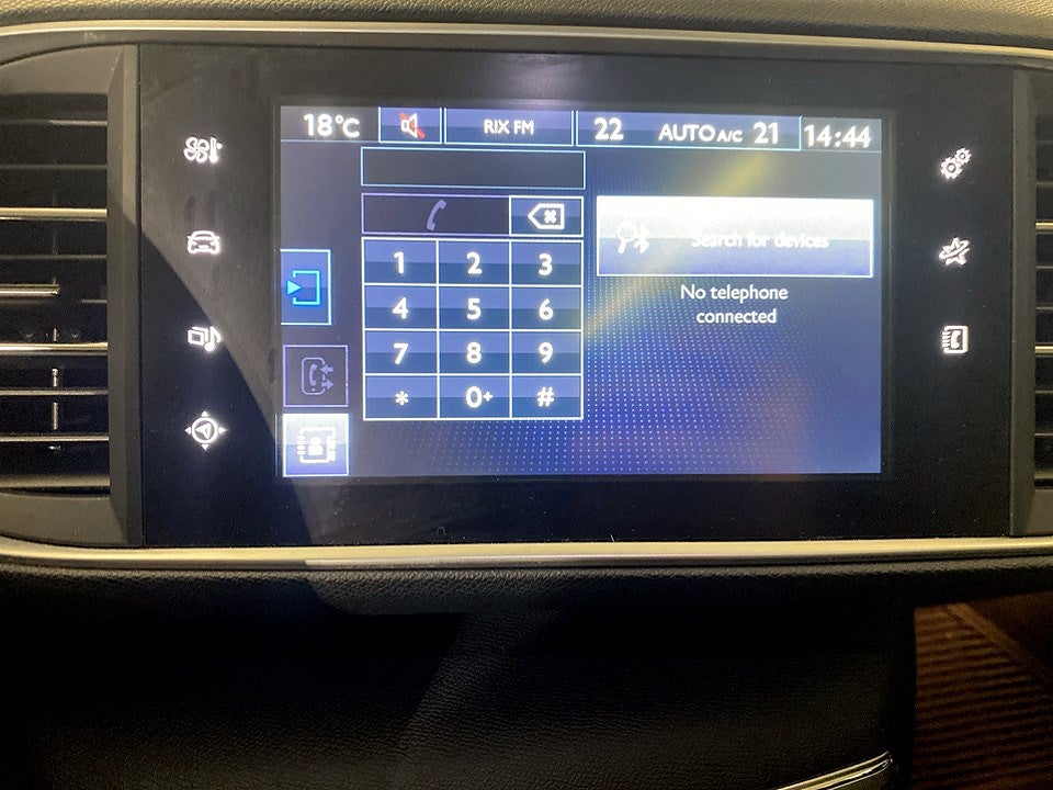 Bild på Peugeot 308 SW Allure 1.2 PT 130hk - PANO, P-SENSORER