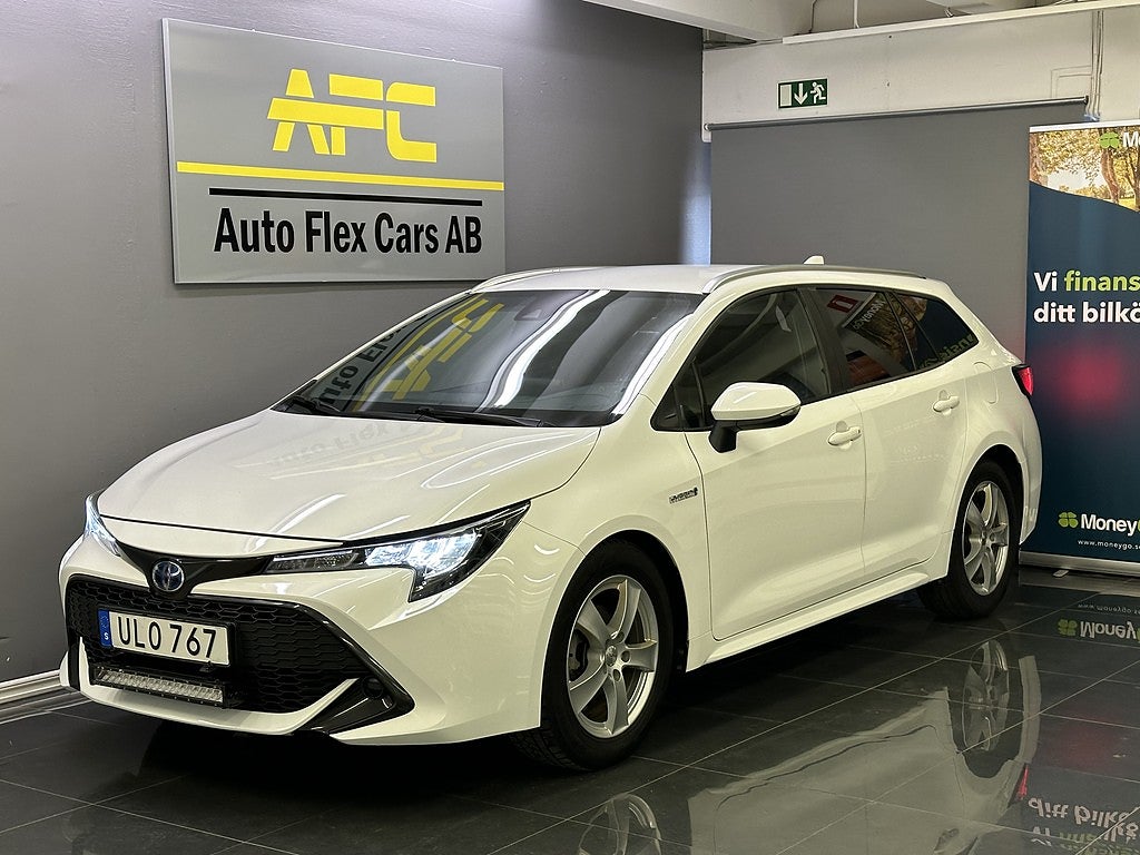 Toyota Corolla Touring Sports Hybrid e-CVT | Rattvärme | CarPlay | LED