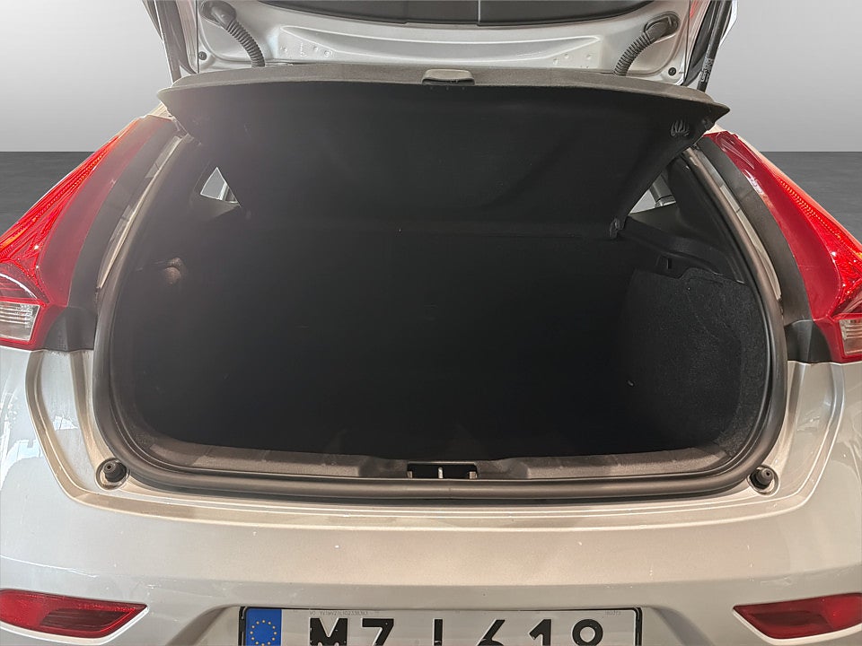 Bild på Volvo V40 Your Kinetic T2 122hk BACKSENSORER
