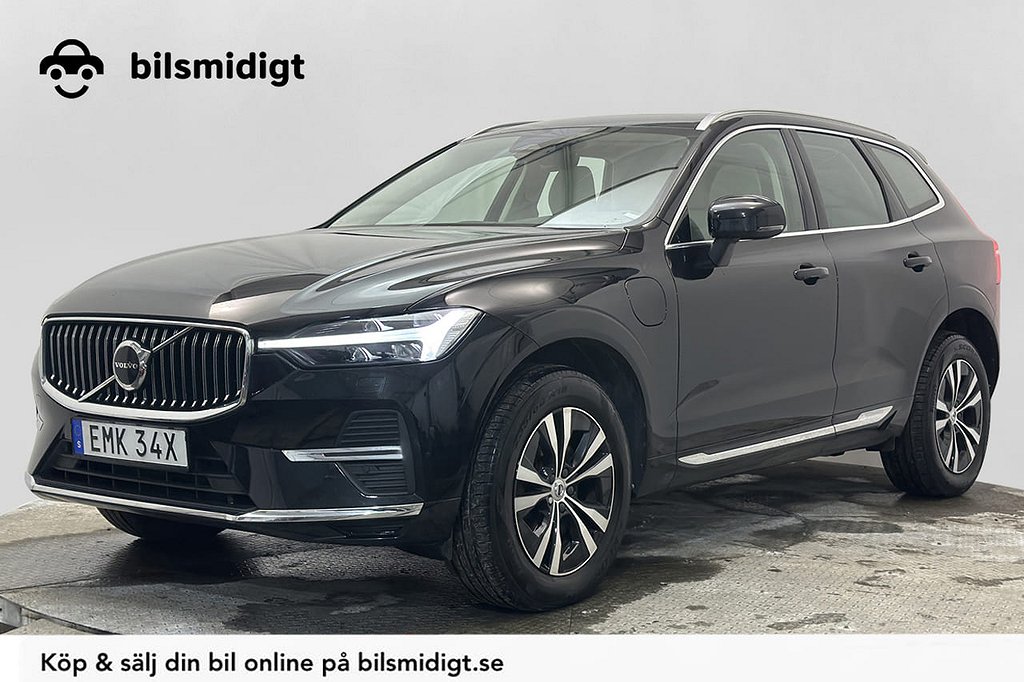 Volvo XC60 Recharge T6 AWD Momentum Pano Navi Kam Moms 340hk