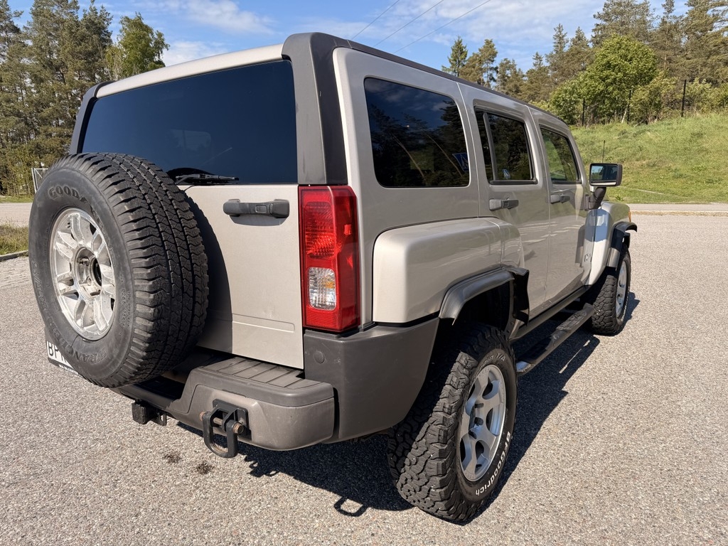 Hummer H3 2006, bild 5/28