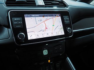 Halvkombi Nissan Leaf 21 av 22