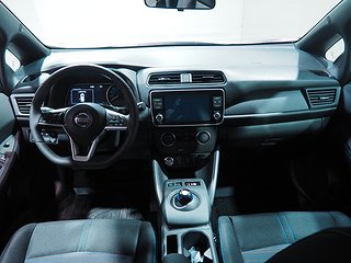 Halvkombi Nissan Leaf 14 av 20