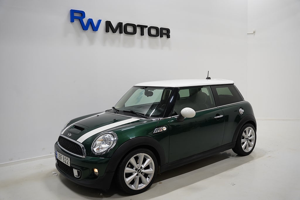 MINI Cooper S 184hk M-värmare P-sensorer Bluetooth 