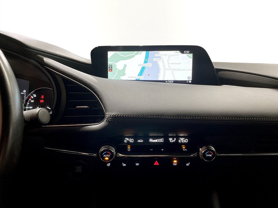 Bild på Mazda 3 Hatchback Sky 2.0 150hk Aut - B-KAMERA, CARPLAY