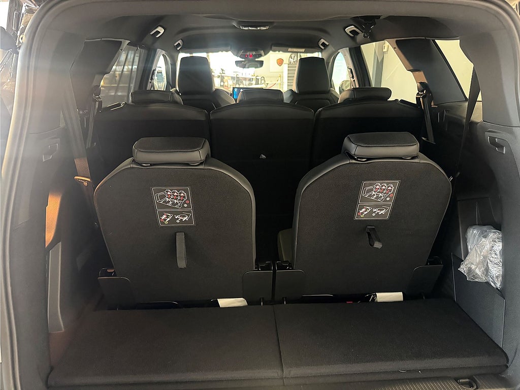 Bild på Peugeot 5008 GT 1.2 PT 130hk Aut - 7-SITS, B-KAMERA, CARPLAY