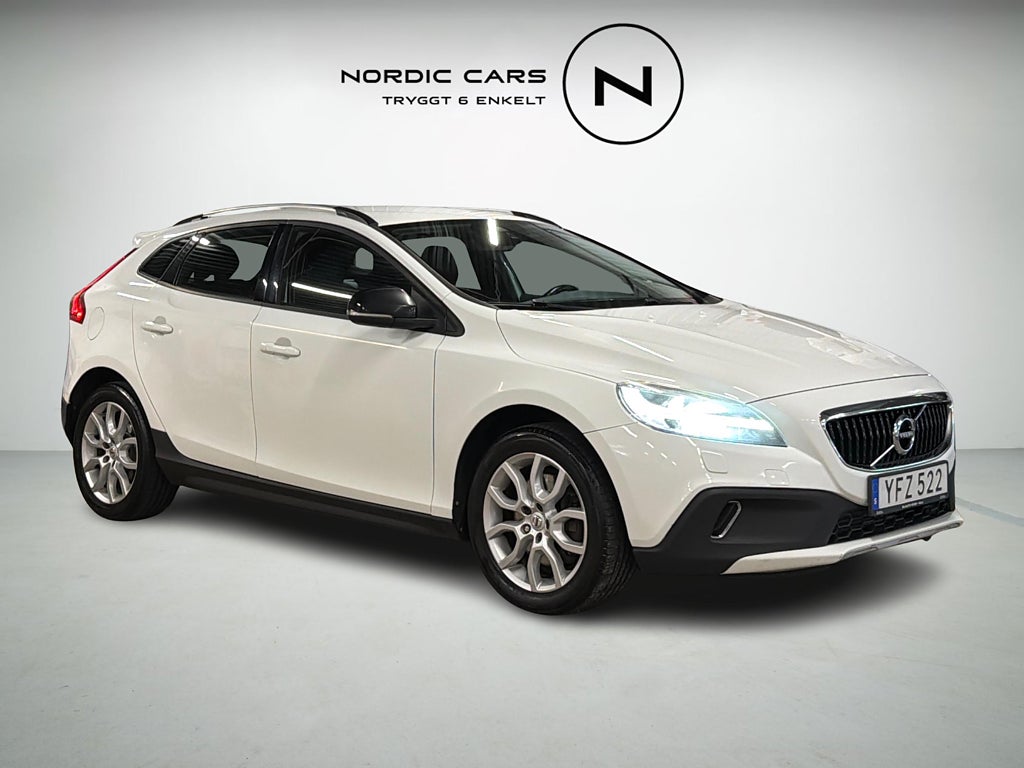 Volvo V40 Cross Country D3 Business Advanced 150 HK Drag Kamera Navi VoC PDC