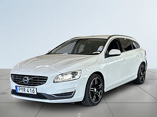 Volvo V60 D4 AWD Momentum Business S&Vhjul/Drag/Dvärm/AdaptivFart – bild 16
