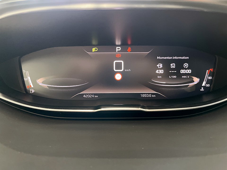 Bild på Peugeot 3008 GT 1.2 PT 130hk Aut - INK. TRYGGHETSPAKET