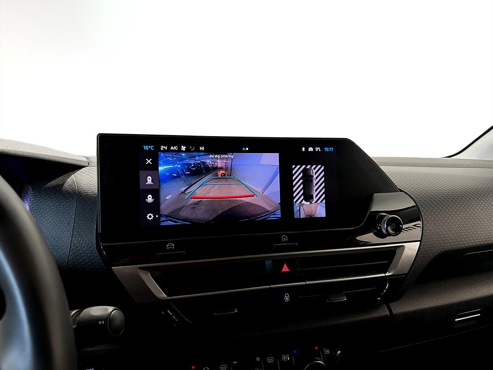 Bild på Citroën C4-X Shine 1.2 PT 130hk Aut B-KAMERA RATTVÄRME