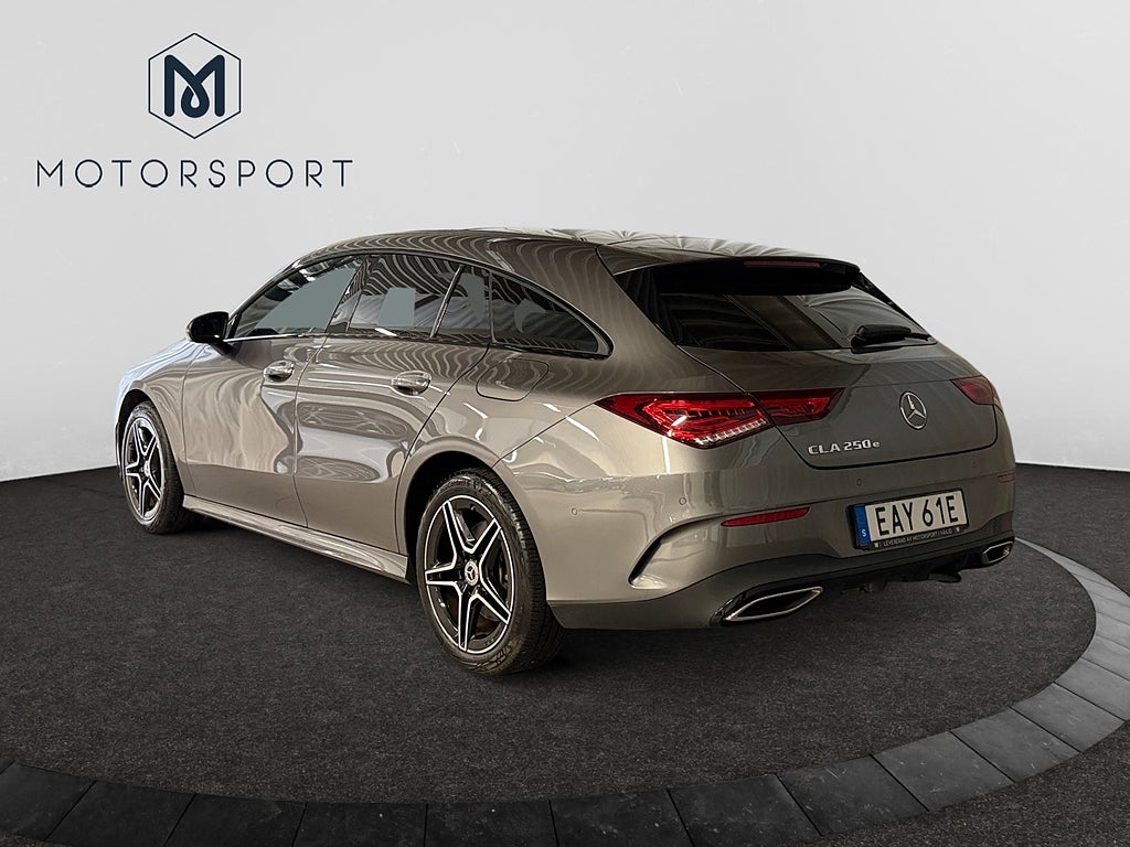 Mercedes-Benz CLA 250 e Shooting Brake AMG Line Adapt- fart Pano Bkamera bild 5