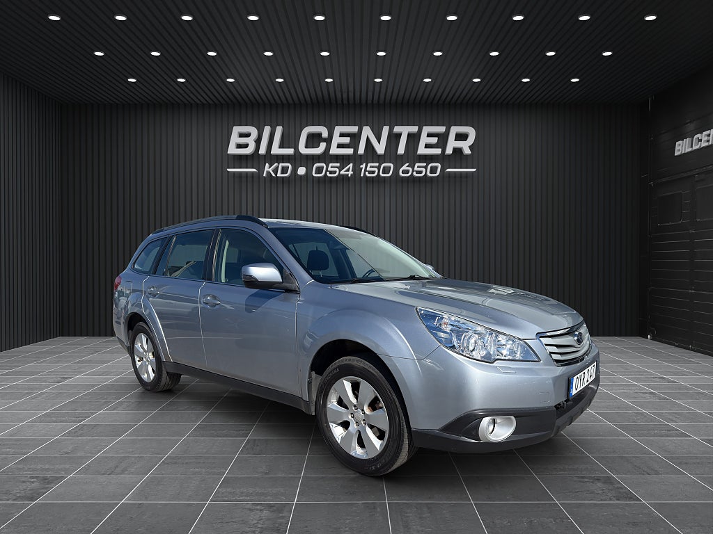 Subaru Outback 2.5 4WD Lineartronic Business (167Hk)