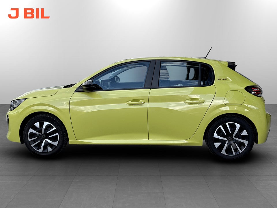 Bild på Peugeot 208 Style Hybrid 100hk Aut CARPLAY BACKSENSORER