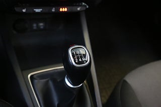 Halvkombi Hyundai i20 18 av 23
