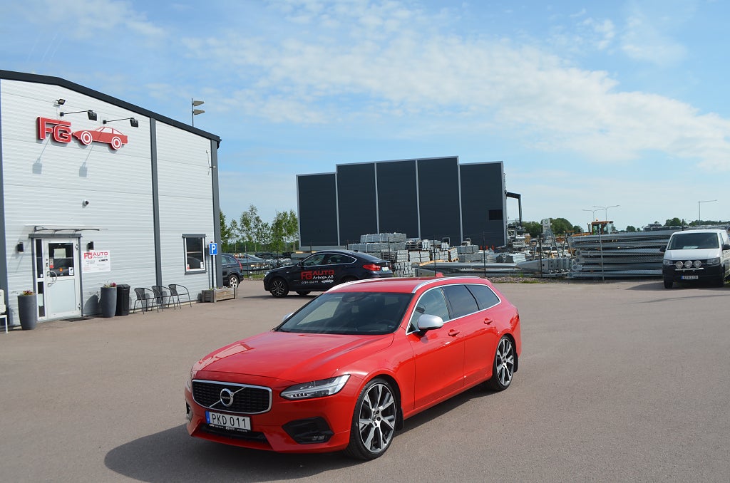 Volvo V90 D4 R-Design 190 hk VOC Drag Navi HUD Euro 6 *3.45%*