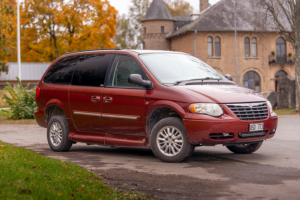 Chrysler Town & Country LWB 3.8 V6 Handikapps Anpassad