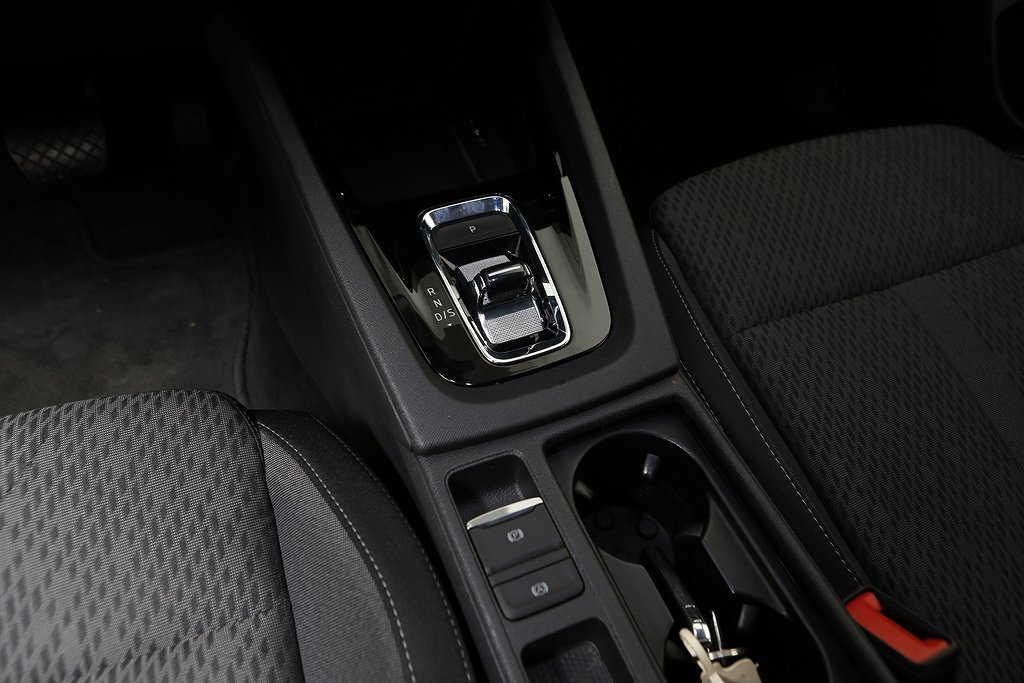 Skoda Octavia Combi iV Style 204hk DSG Värmare Drag Leasbar 2021