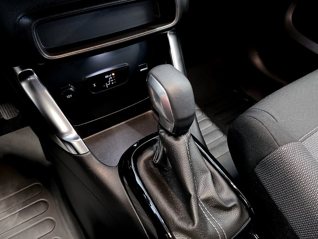 Bild på Citroën C3 Aircross Shine 1.2 PT 130hk Aut - CARPLAY, BACKSENSORER