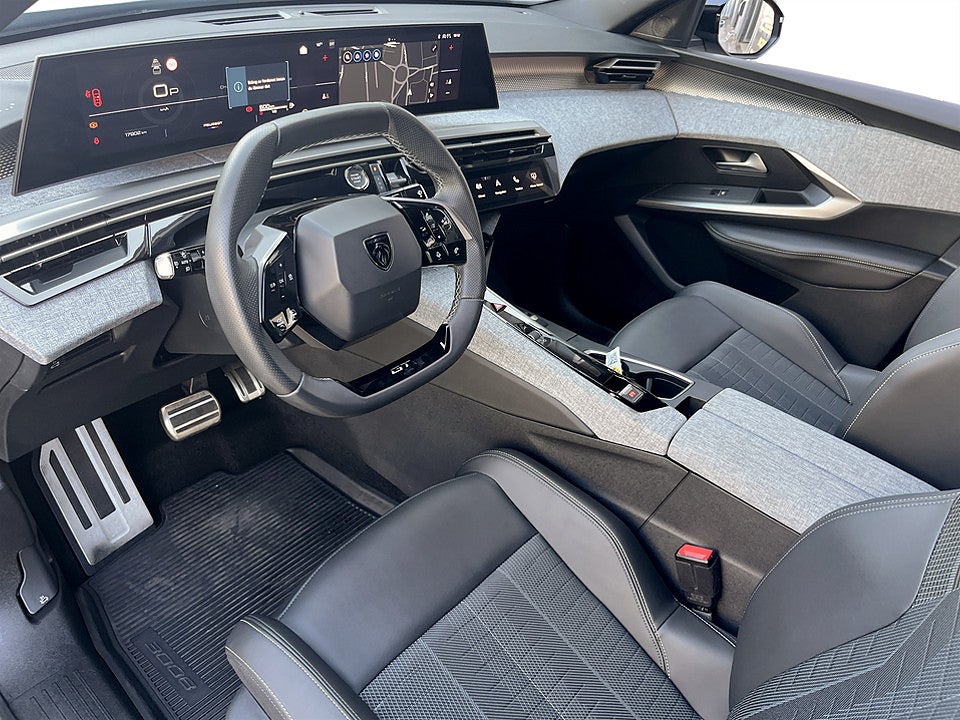 Bild på Peugeot 3008 GT Hybrid 1.2 PT 145hk Aut B-KAMERA CARPLAY