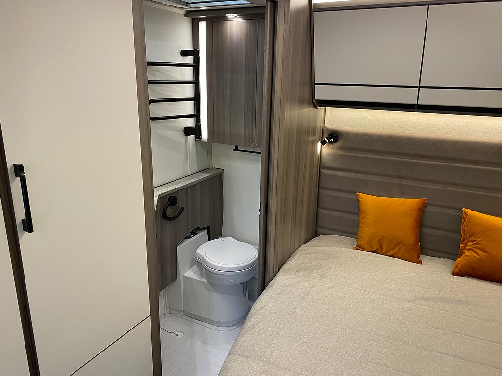 Kabe Estate 470 KS XL  - Kabe