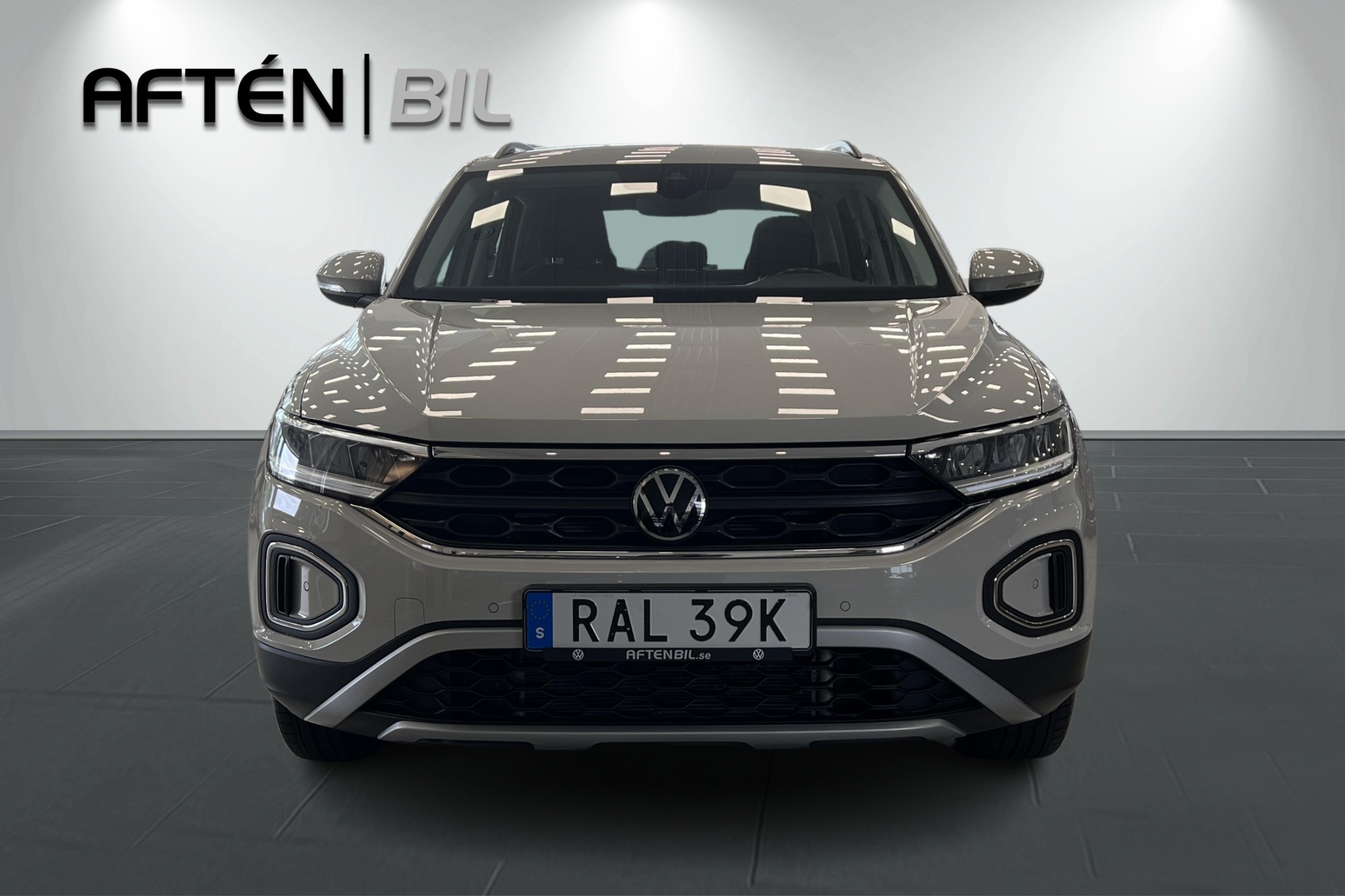 Volkswagen T-Roc 2023, bild 3/10