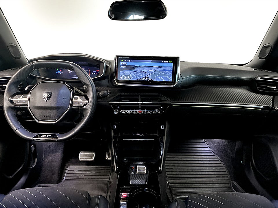 Bild på Peugeot 2008 GT 1.2 PT 130hk Aut B-KAMERA CARPLAY