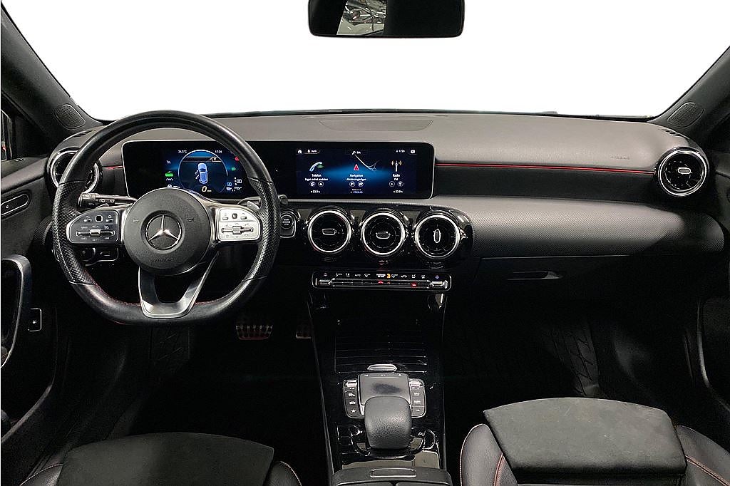 Mercedes-Benz A 250 E AMG Night, kamera