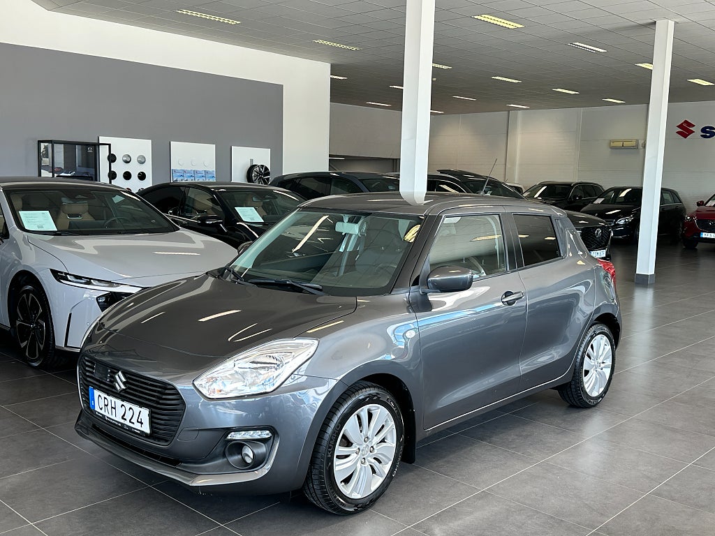 Suzuki Swift 1.2 Dualjet DOHC 16V VVT Backkamera Adaptiv Farthållare