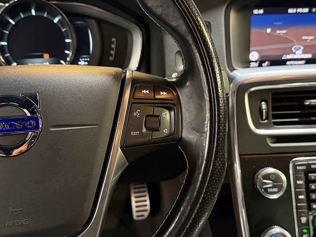 Volvo S60 D4 190hk R-Design |Drag|VOC|HK ljud|Kamera|Navi| 2018