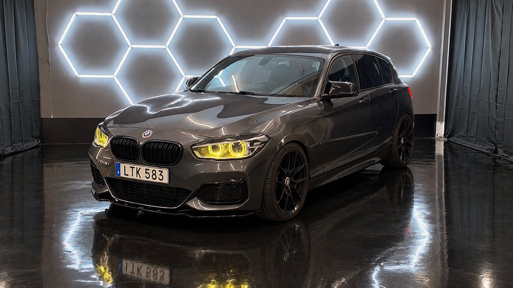 BMW M135i xDrive 5-dörrars Steptronic / Maxton / Steg 2 + MHD