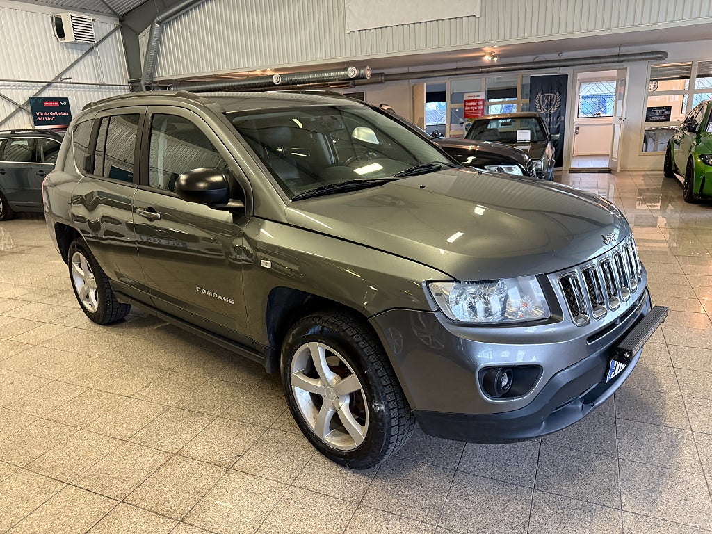 Jeep Compass 2.2 CRD 163hk 4X4 Skinn Dragvikt B96 2000kg
