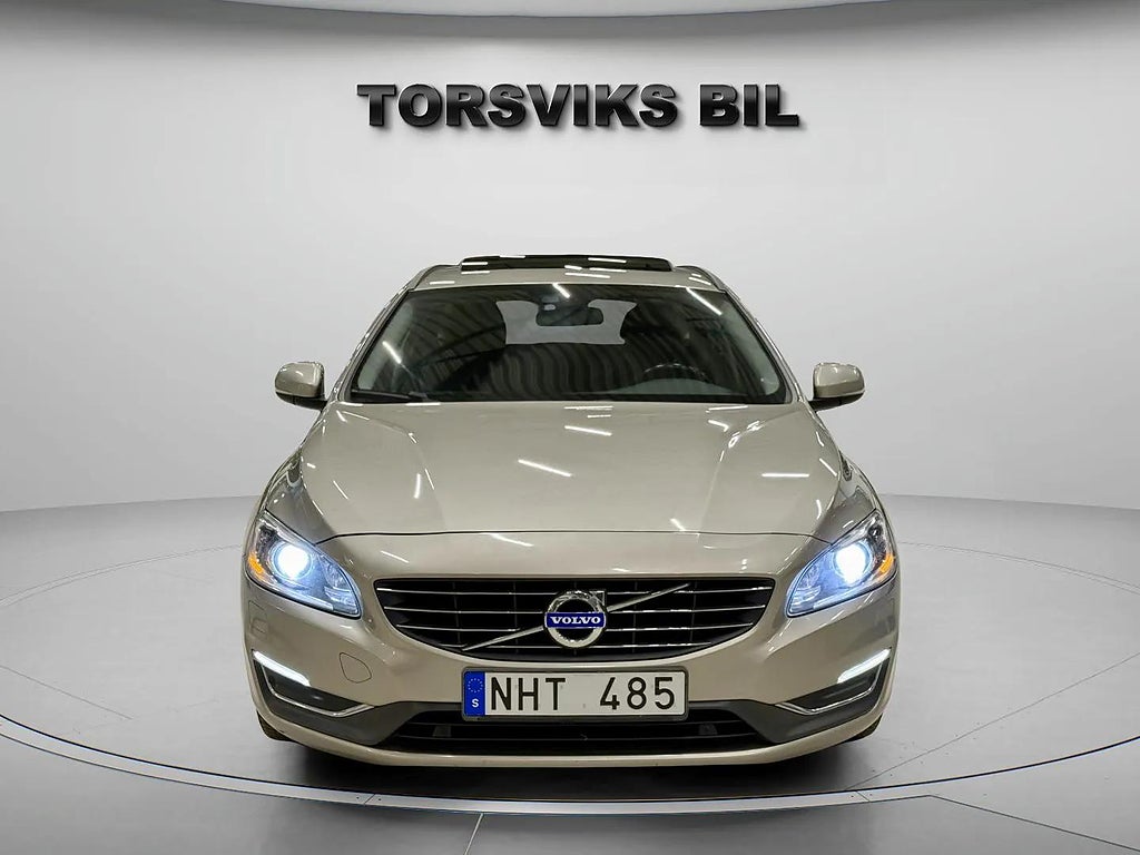 Volvo V60 D3 Momentum Gps Lucka Rattvärme  2 Ägare - miniatyr 9