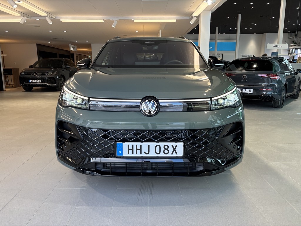 Volkswagen Tiguan Nya 2.0 TDI 4M R-Line 2026, bild 2/57