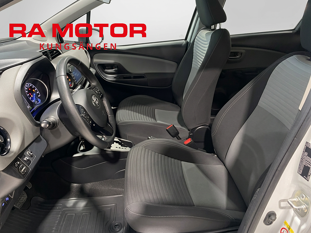 Toyota Yaris Hybrid Active | Kamera | P-sensorer 2018