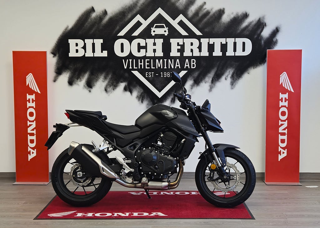 Honda CB750 Hornet Black kampanj