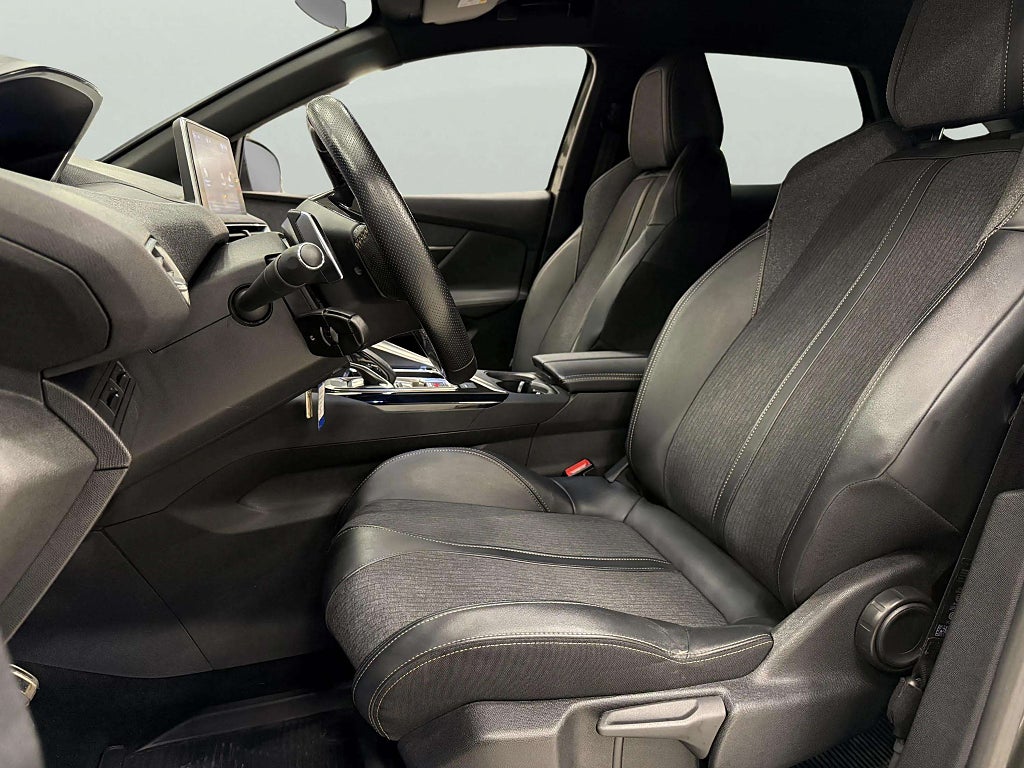 Peugeot 3008 1.2 PureTech 130 EAT GT-Line Helgkampanj 149.900:- - miniatyr 11