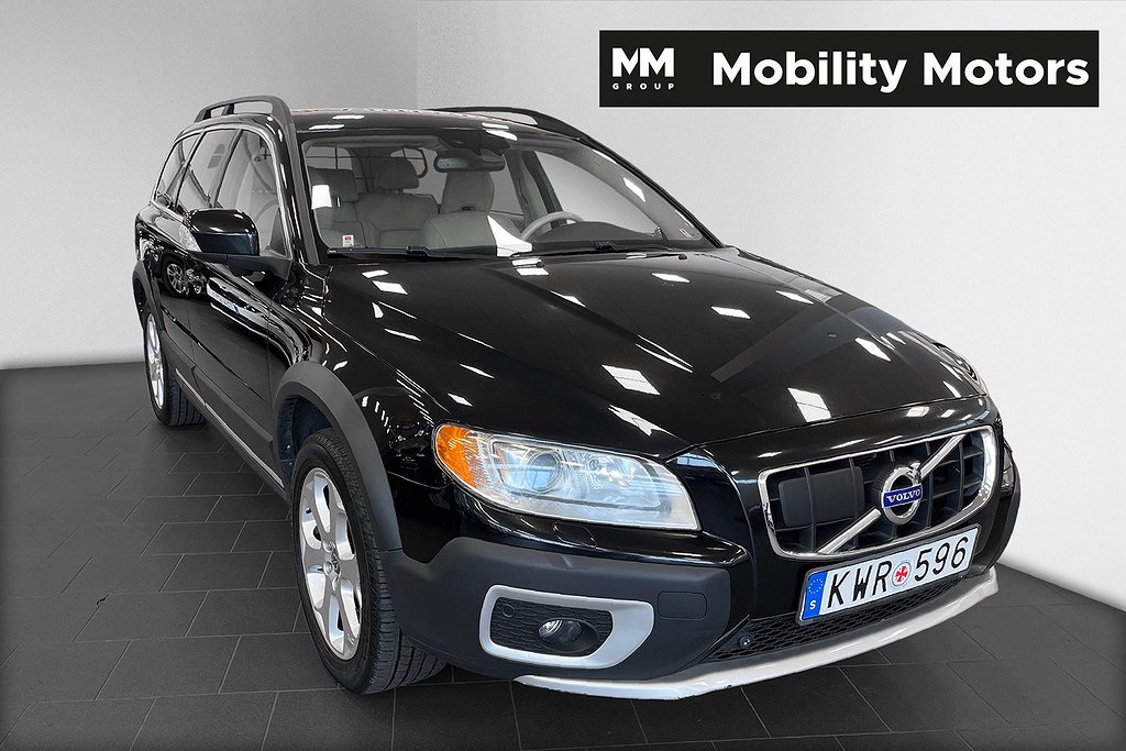 Volvo XC70 D5 AWD 205hk Geartronic Summum Värmare Drag Blis