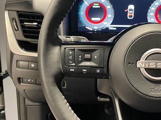 SUV Nissan Qashqai 15 av 23